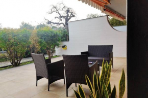 Casa Azzurra - intero appartamento con piscina Torre A Mare